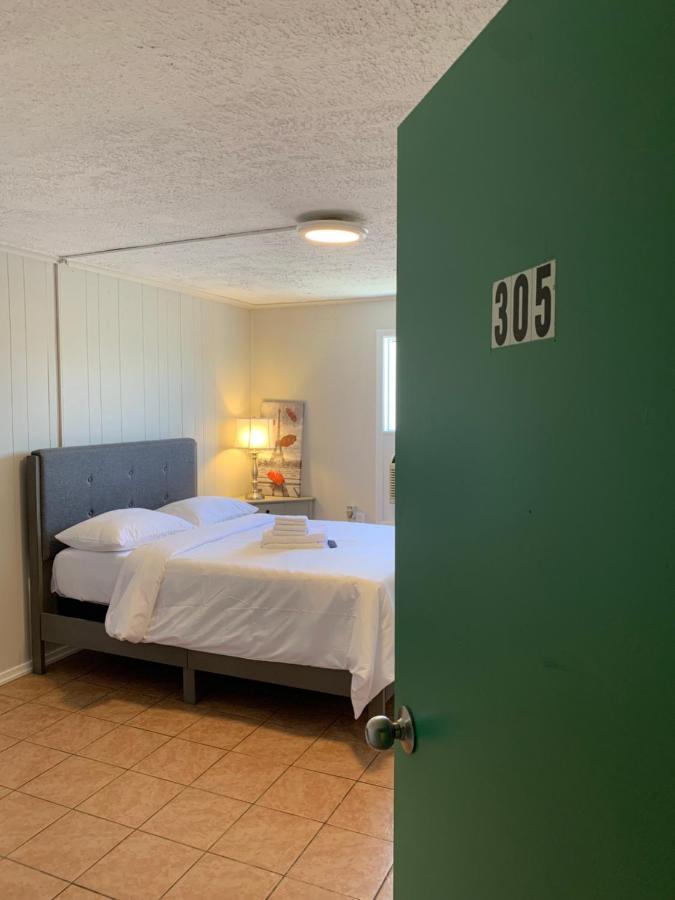 Hotel Indy Индианаполис Екстериор снимка